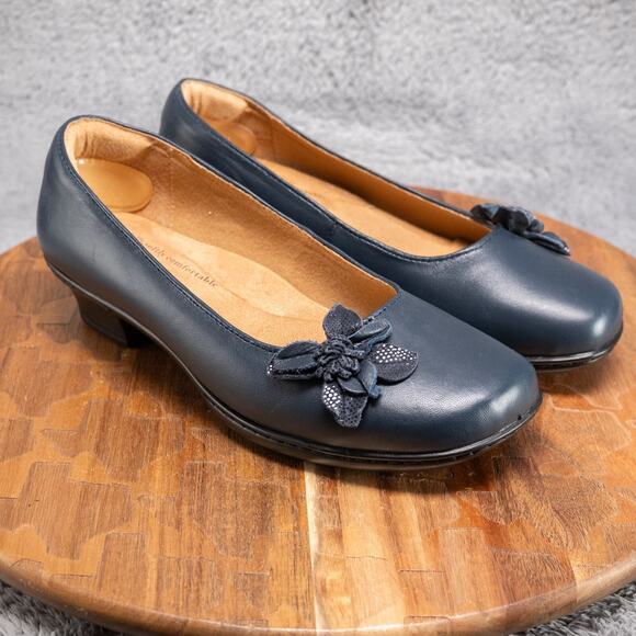 Softspots Star Arcadia Navy Slip On Shoes Womens Size 7.5 WW - Picture 1 of 8